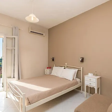 Διαμέρισμα Studio Beach Adonis Πέλεκας